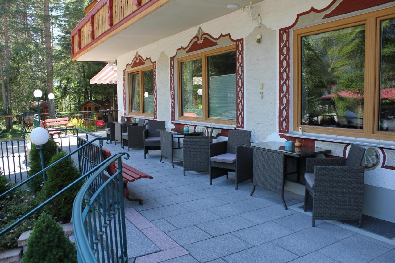 Hotel Garni Waldhof - Wohlfuehlen Am Lech Stanzach Exterior foto